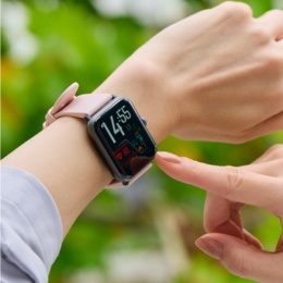 docomo スマートウォッチ01 カラーが選べる替えベルト付