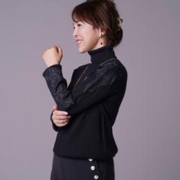 JEWEL MORRY’S モチーフレース タートルニットプルオーバー