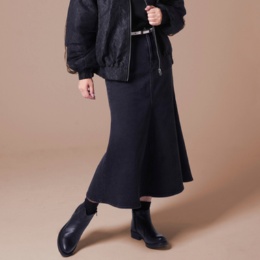 JEWEL MORRY’S 裏起毛ストレッチマーメイドデニムスカート