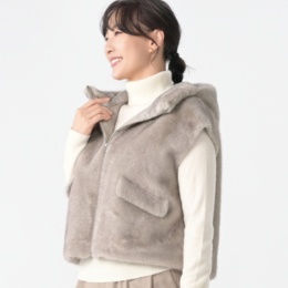 インベルナーレ エコファーフーディーベスト