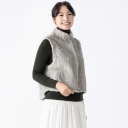 MINHA KILAKILA フェイクファー型押しリバーシブルベスト
