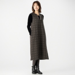 エニワイズ パール調釦が映える暖か裏シャギージャンスカ