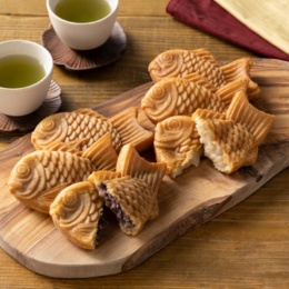 井村屋 謹製たい焼き 8袋 計24個