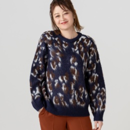 calma レオパードジャガード ふわり起毛ニット