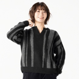 ModdedAnce 手書き風ストライプニットプルオーバー