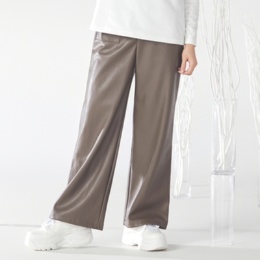 Pixie Heart 柔らか裏起毛レザー調ワイドパンツ