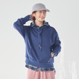 GRC マシュマロ裏起毛ワンポイント刺繍パーカー