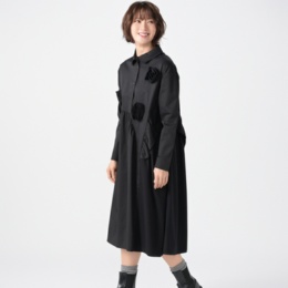 KawaiOkada フラワー加工のワンピース