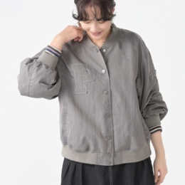 PERSONS ぷっくりロゴライトスタジャン