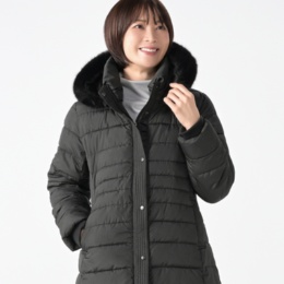 タカシマヤスタイルプリュ フェイクファー付ファイバー中綿コート