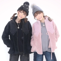  &LOVE 裏フリースのフラワーレースボアブルゾン