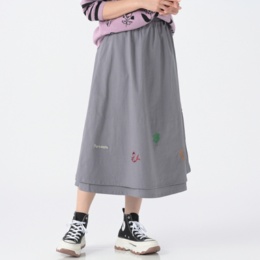 PERSONS 裾刺繍バルーンスカート