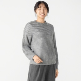 WHITELEY ヘアリースパンコールプルオーバー