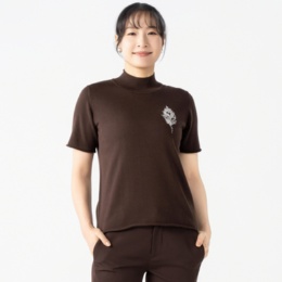 MASAGO 獅子刺繍のハイネック半袖ニットプルオーバー