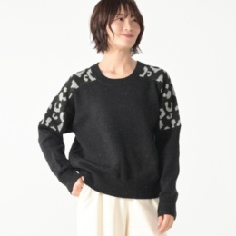 ANGELOS ワンポイントアニマル柄キラキラニットセーター