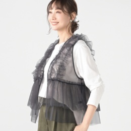 Remite ラッフルデザインチュールジレ