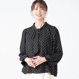 CARRIERE 着るだけできまるプリントボウタイブラウス