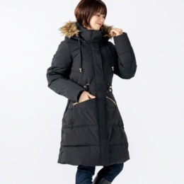 GUESS ベルト付きパファージャケット