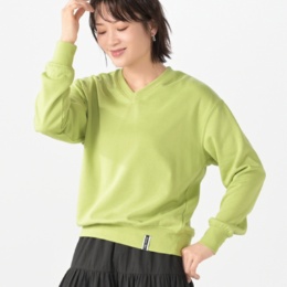 GRC Vネックワンポイントトレーナー