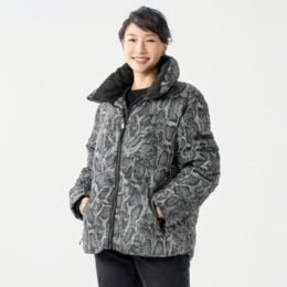  GUESS パファージャケットネット限定