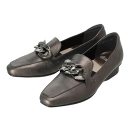 ビューフォート チェーン付きレザーソフトローファー