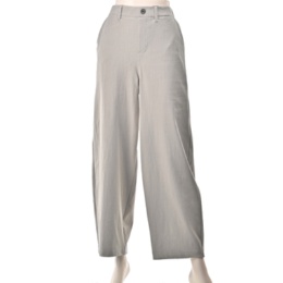 エニワイズ コクーンシルエットのニットデニムパンツ