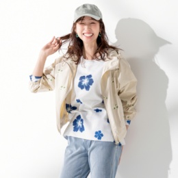 BLUE POOL ROAD 花咲く彩りマウンテンパーカー