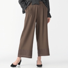 CARRIERE 裾スクエアレースワイドパンツ