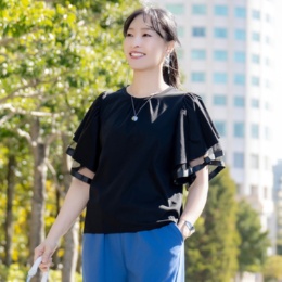 ジョジョ エ ノノ シルケット袖フリルプルオーバー