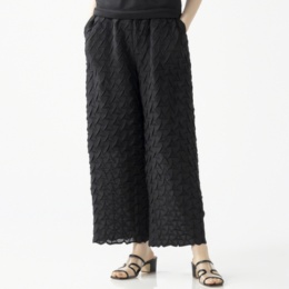 Monte Milano ジオメトリックスケールプリーツワイドパンツ