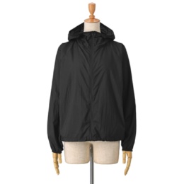 麻布プロバドール Provador メーカー担当者オススメ軽量ポケッタブルパーカー