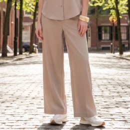 Provador しわシャキ さらさらセミワイドパンツ