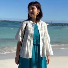  myM インド綿ピンタックブラウス