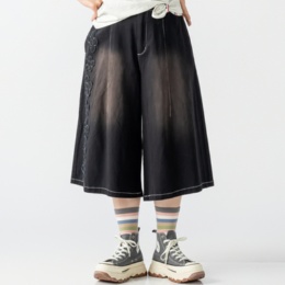 PERSONS ウォッシュ加工フラワーアップリケハーフパンツ