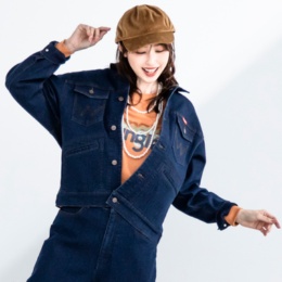 Wrangler リラックススタイルストレッチデニムジャケット