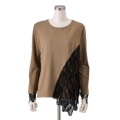 ベージュ