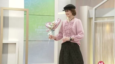 &LOVE HAPPYふりるのレディプルオーバー アンドラブ（&LOVE） - QVC.jp