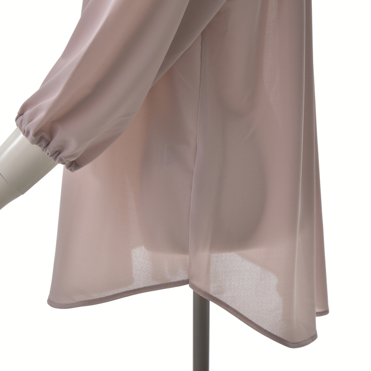 840円 特価キャンペーン 新品未使用タグ付き Provador カットジョーゼット 楽ちんブラウス ブラック