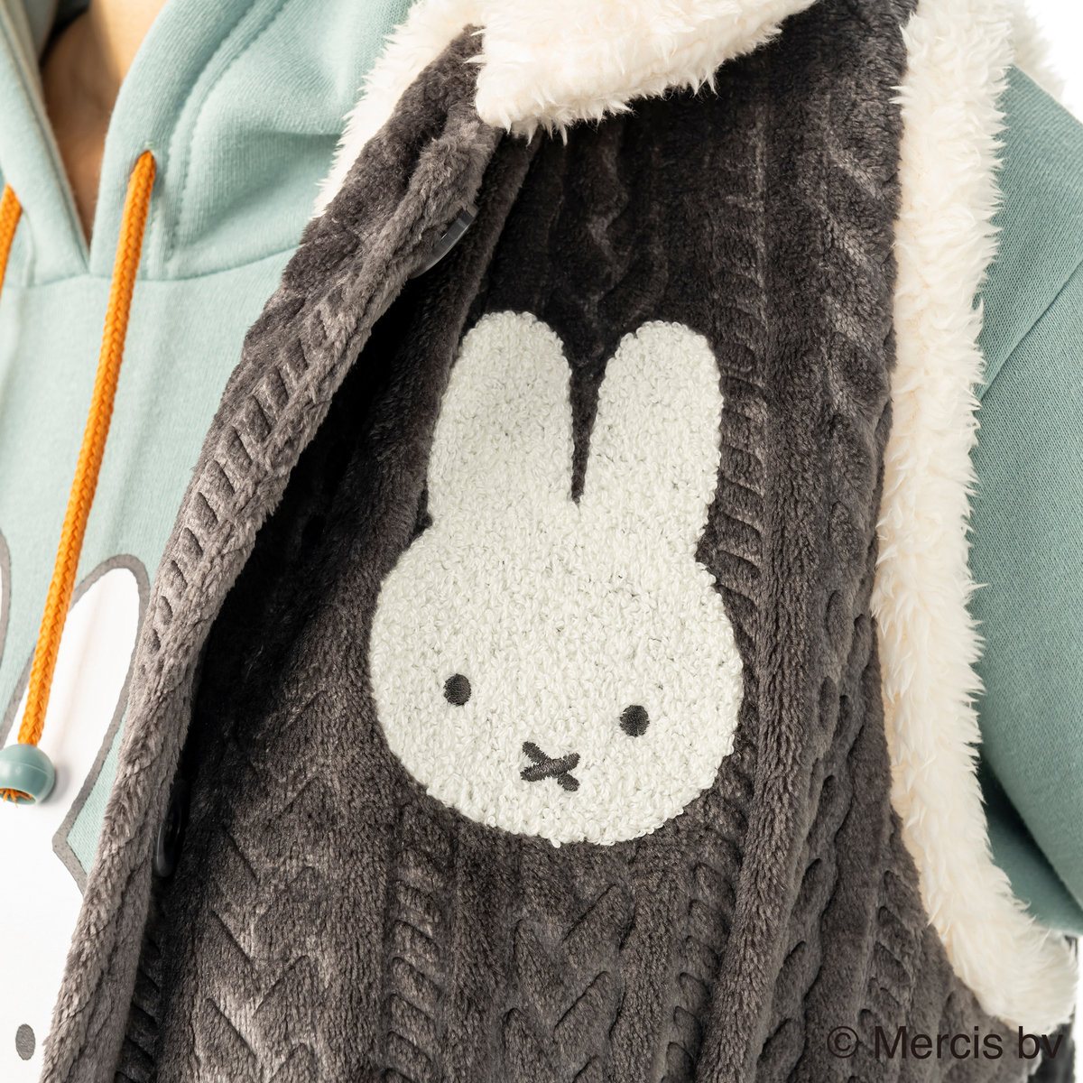 miffy Roomwear Collection あったかベスト ミッフィー（miffy） - QVC.jp