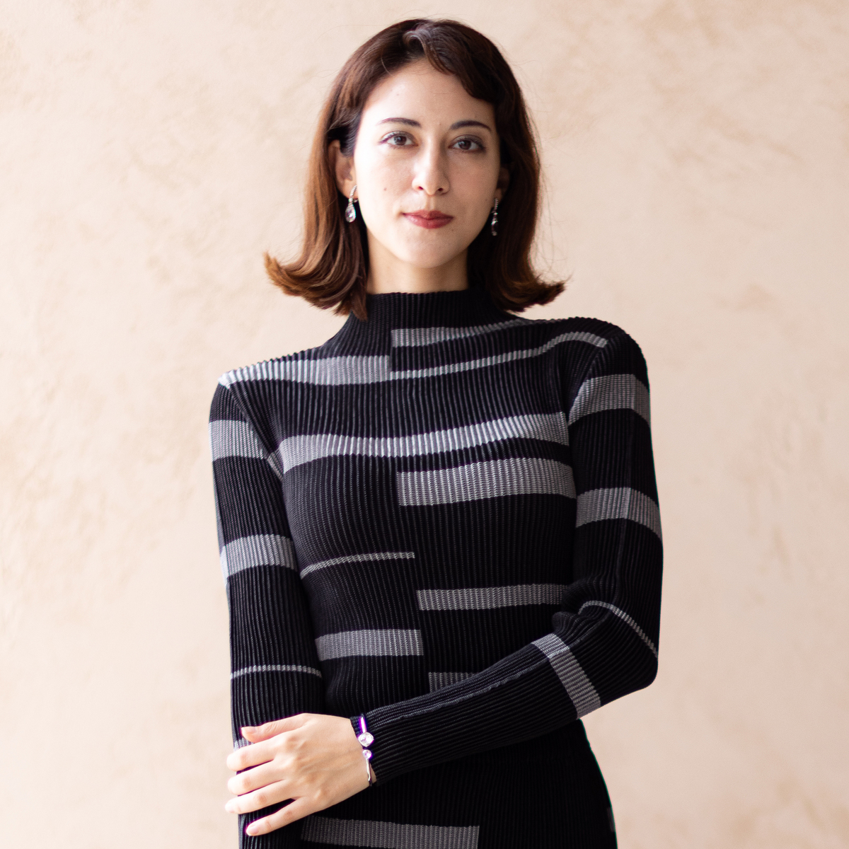 SPECCHIO シャトルプリーツフリーサイズボトルネックブラウス