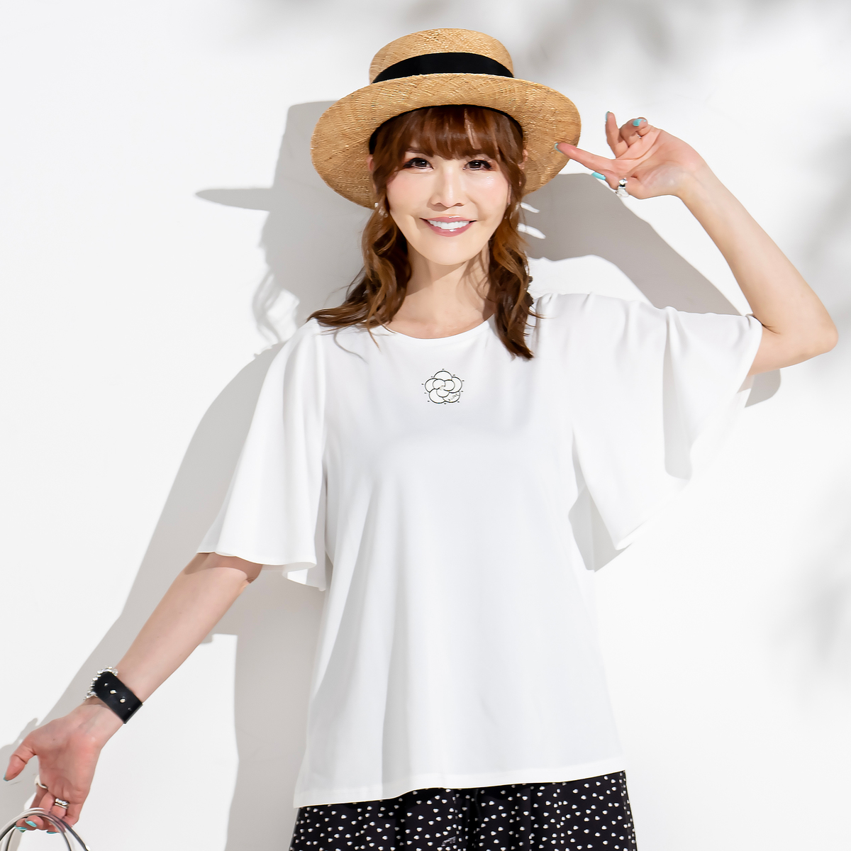 fiolily キラキラトップス ブラック fiolily キラキラトップス