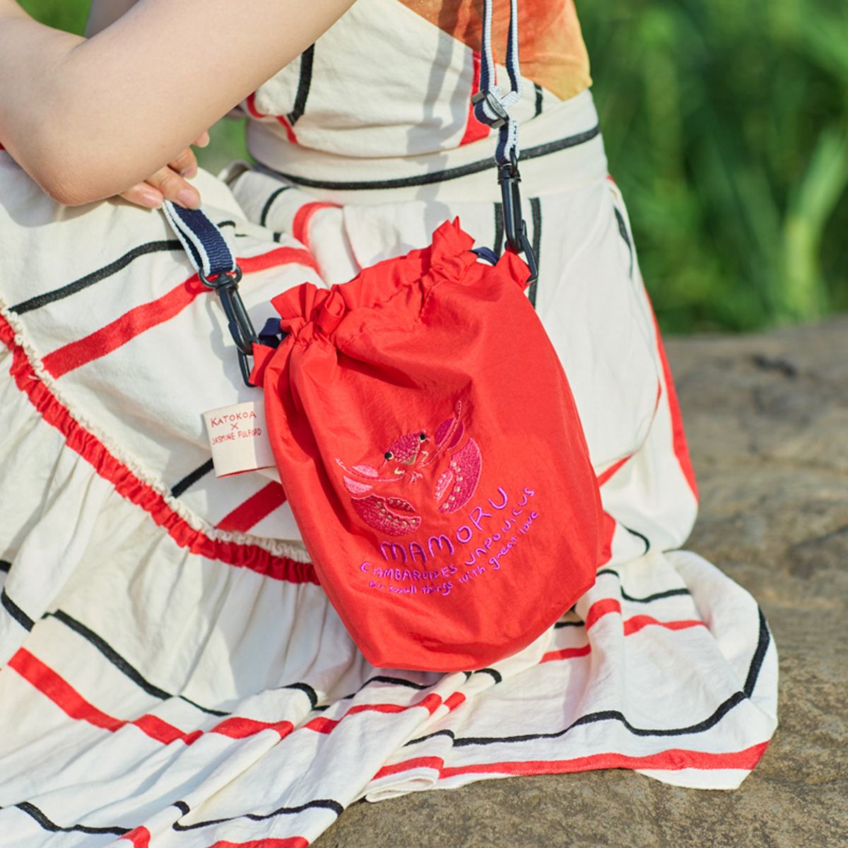 ノイコヤマイコperm and baton × noicoyamaico ポーチ 90e8fb62eaf3aaa8444c6f4fd250eb