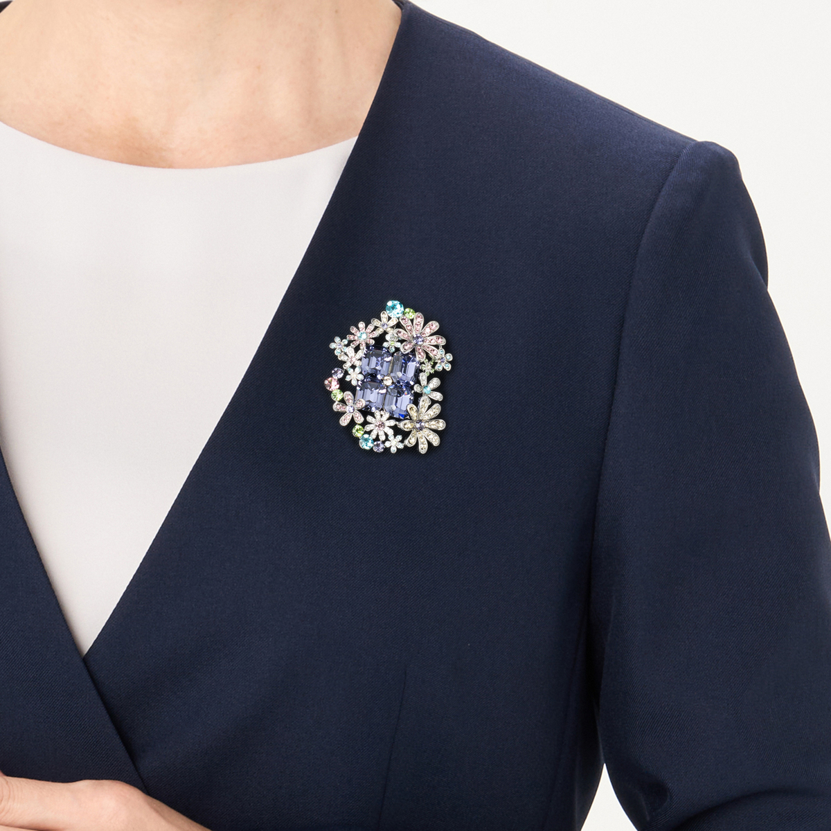 ゴルティエ　ブローチ 911615386441d4b1c5c9128589e611