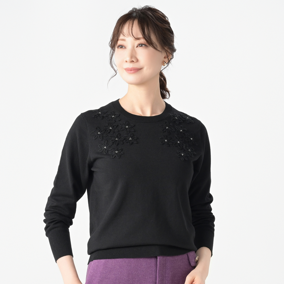 DoCLASSE フラワー刺繍・デザインニット ドゥクラッセ（DoCLASSE