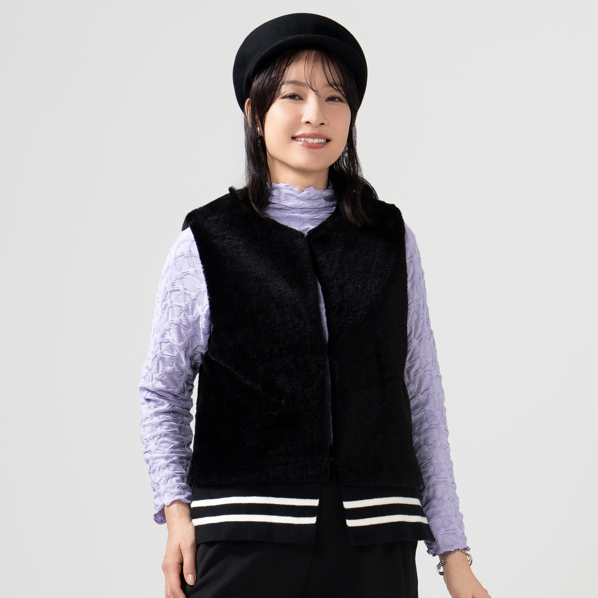 Kari Ang リアルファーベスト ブラック Kari Ang リアルファーベスト ブラック