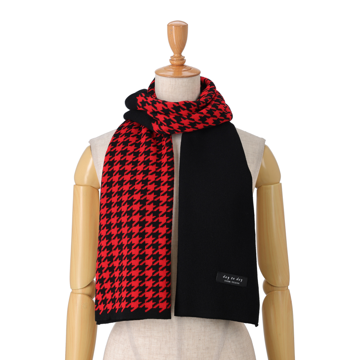 ERIBE（エリべ）のだめちゃん着用リバティ&ジャガードニットマフラー ERIBE（エリべ）のだめちゃん着用リバティ&ジャガードニット