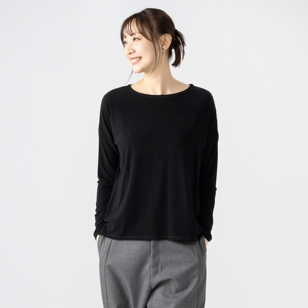 [TOKIO KUMAGAI] Ｖネック長袖Tシャツ　アーカイブ TOKIO KUMAGAI] Vネック長袖Tシャツ アーカイブ