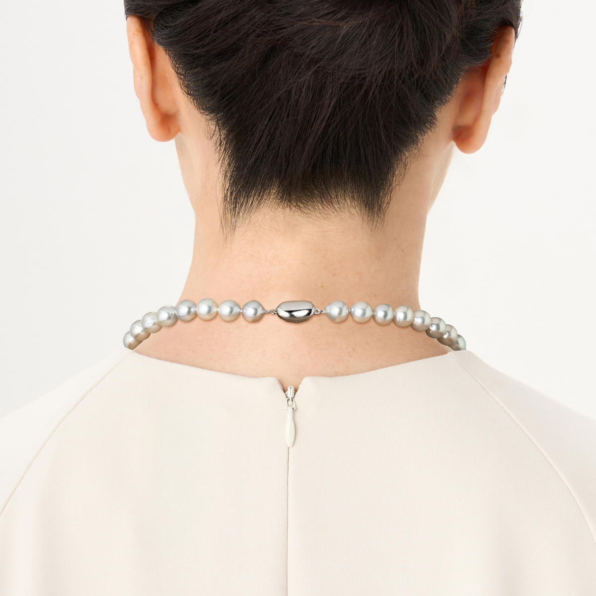 プラチナナチュラルあこや真珠サークルペンダントヘッド８㍉(ペルマキーナ)QVC 楽天市場】【10/4~全商品P6倍】 花珠真珠 一粒 ネックレス