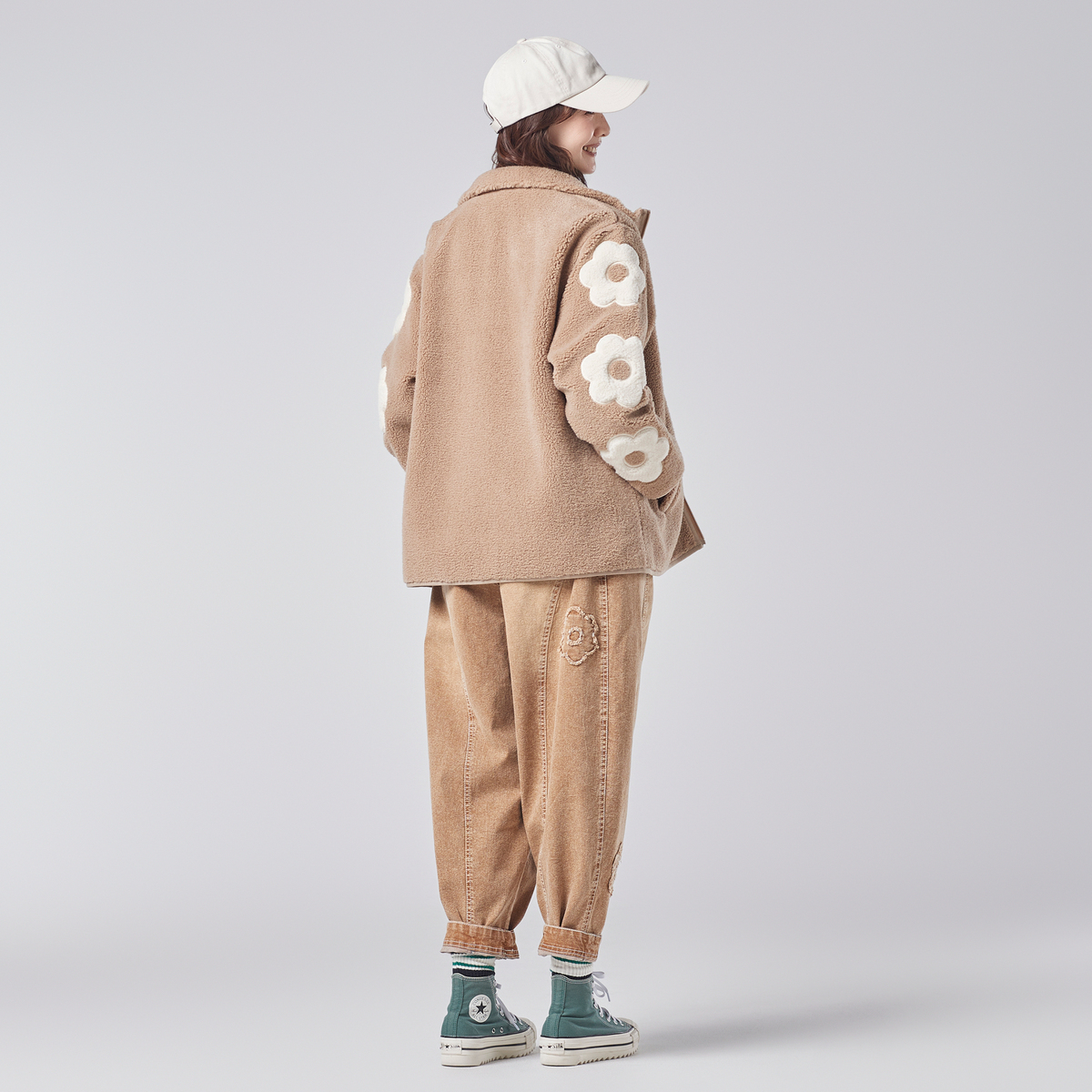 専用⭐みかん❤トロっふわ❤Wボア☆特大ブランケット❤flowerパッチ みかんぼうや グッズ 通販 サンエックスレジェンド 缶バッジ まじかる