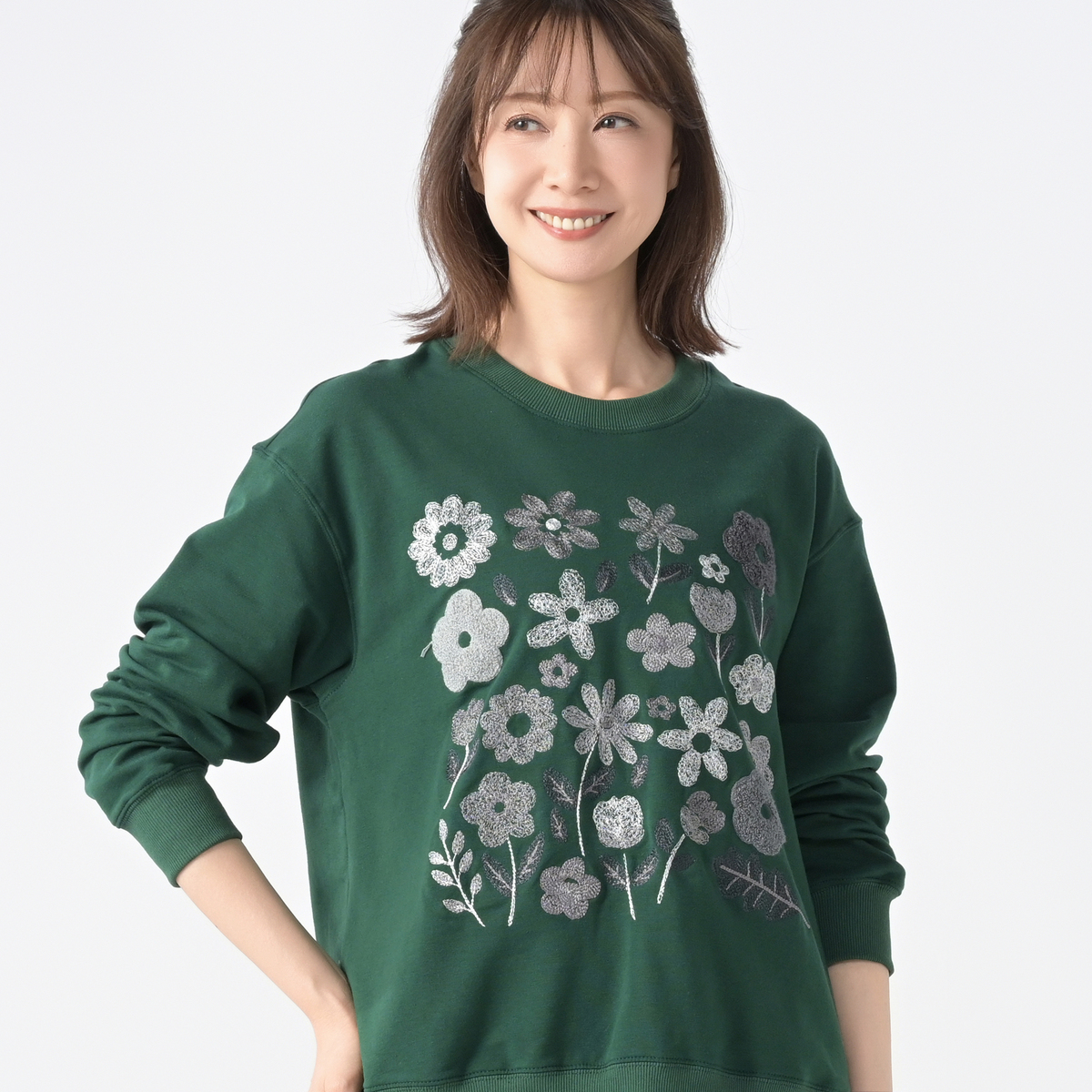 PERSONS モノクロフラワーエンブロイダリースウェット パーソンズ